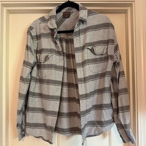 Great Northwest Gray Casual Button Down Shirt